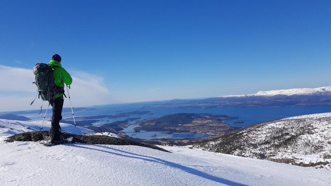 Husnes Sentrum Hotell Eksteriør billede